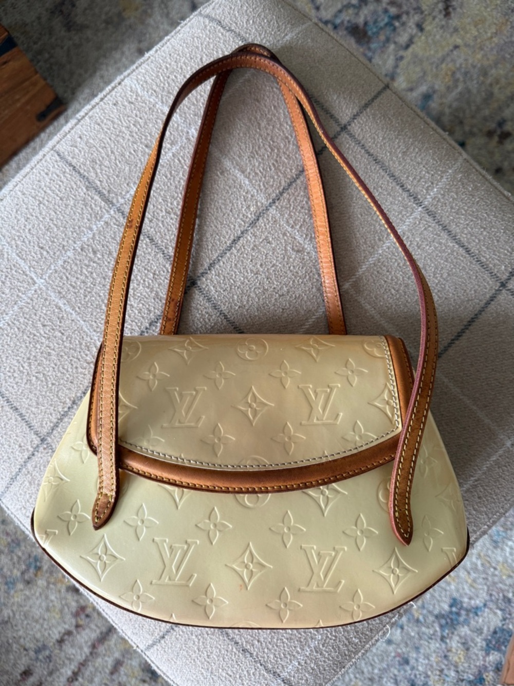 Louis Vuitton Vernis Butter Yellow Shoulder Bag